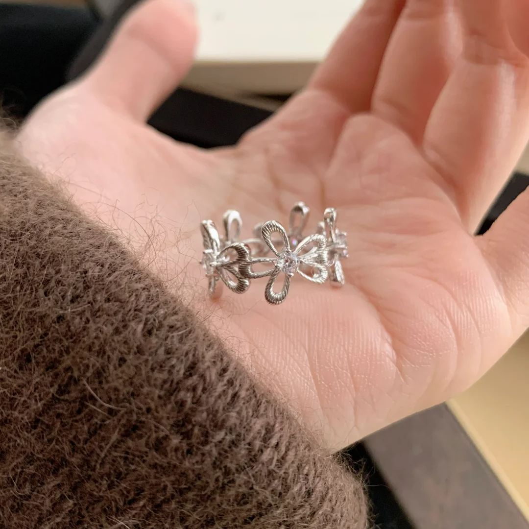 Wholesale Lace Hollow Five-petal Flower Adjustable  Ring