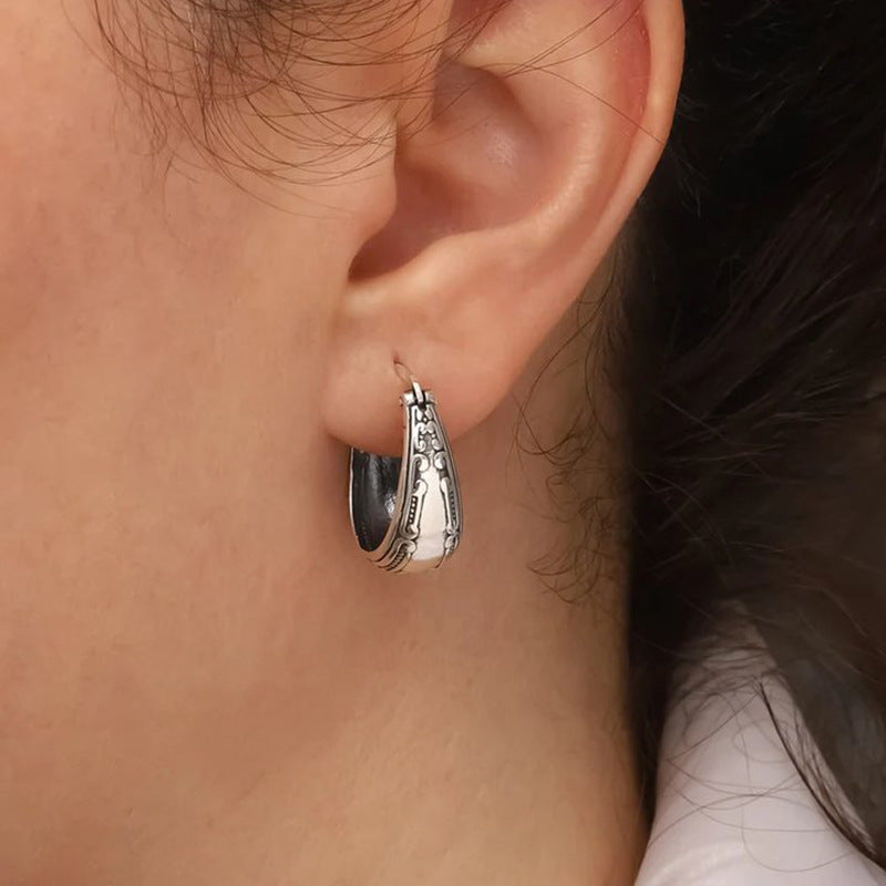 Wholesale  vintage carved earrings fashion ladies national style jewelry