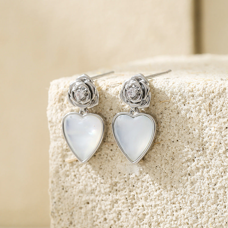 Wholesale Natural mother-of-pearl earrings love heart butterfly earrings