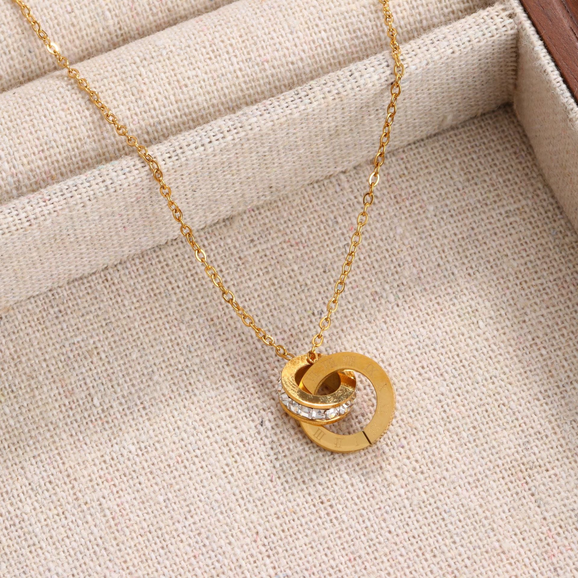 Wholesale stainless steel double-ring phase buckle necklace