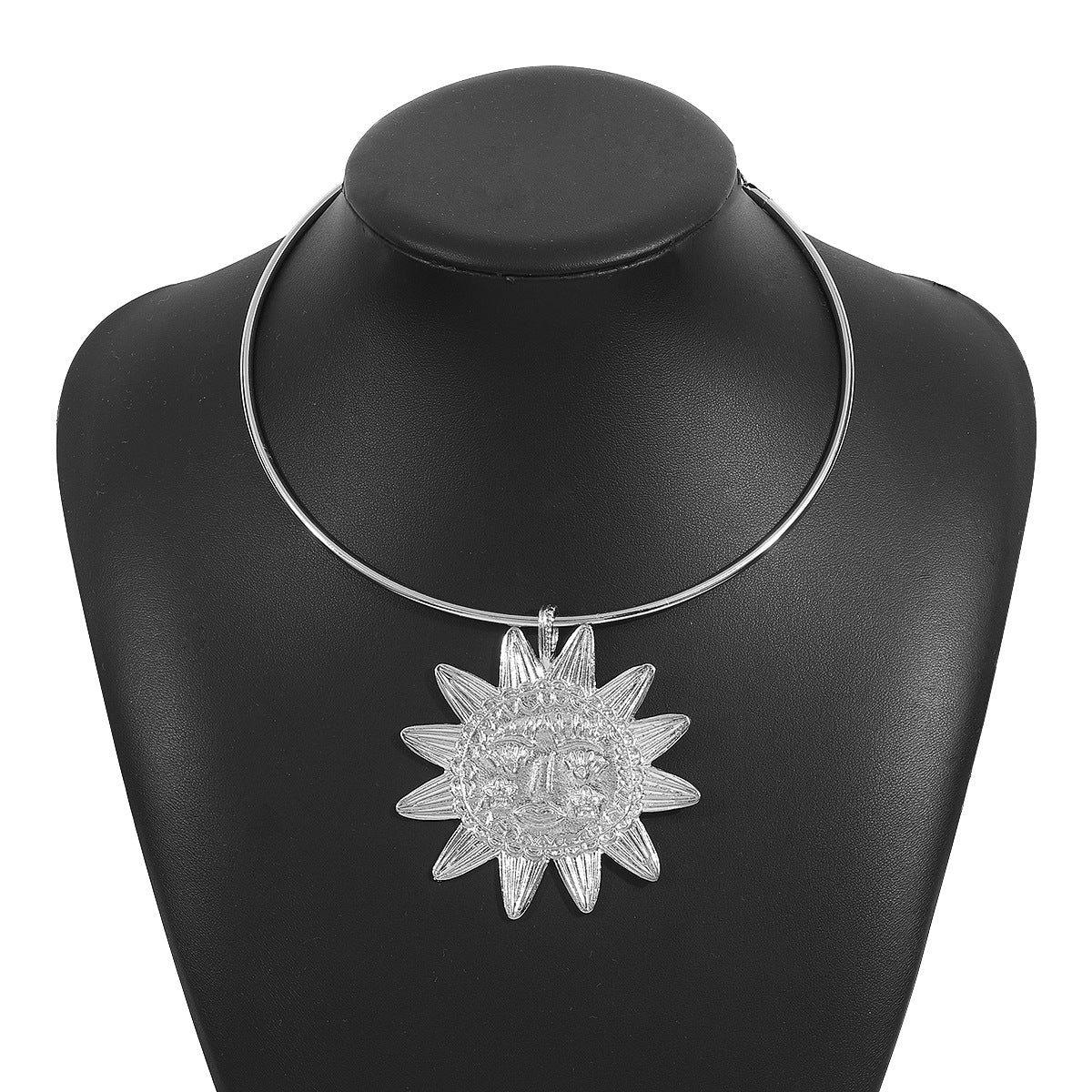 Wholesale  love pendant necklace creative design personality face alloy collar