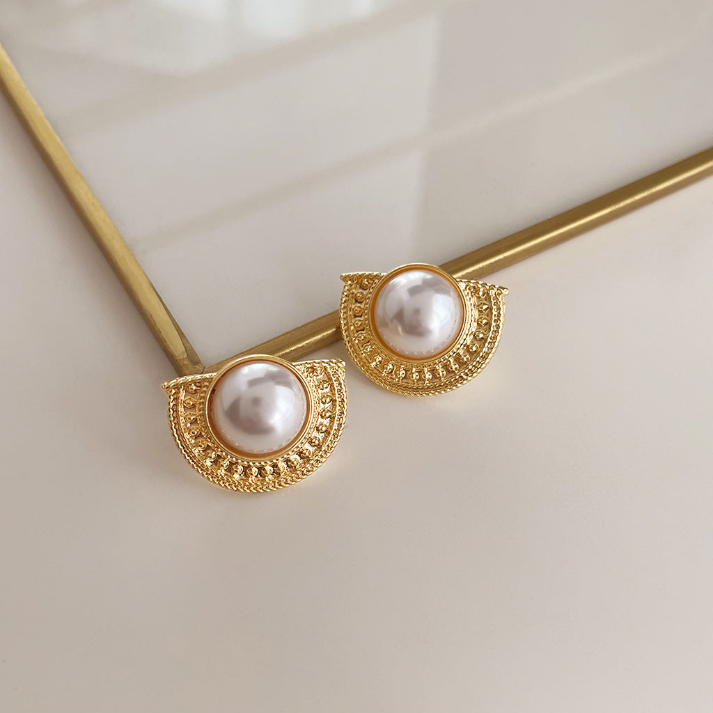 Wholesale vintage oil-dropped medieval style Pearl Earrings