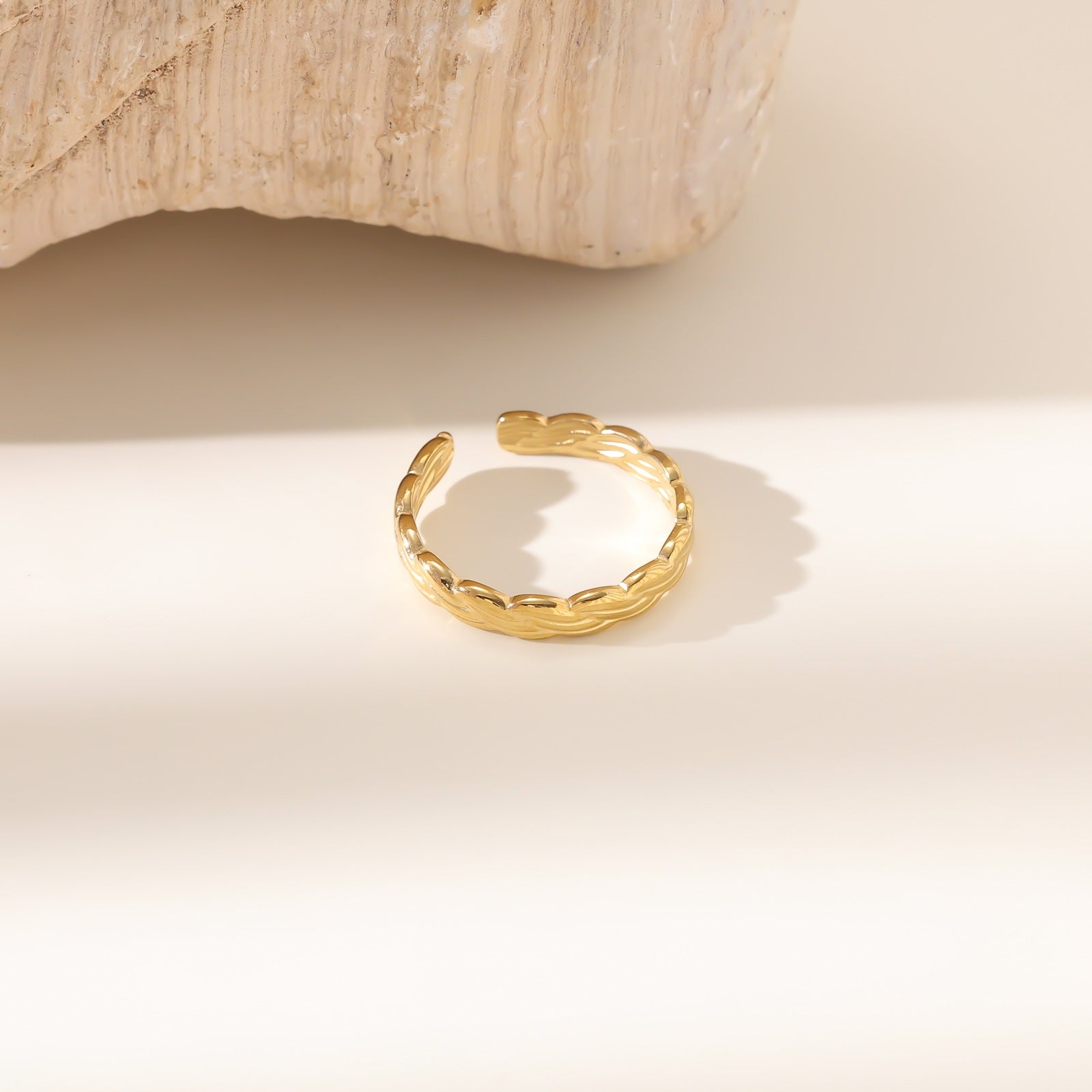 Wholesale Stainless steel gold-plated adjustable starfish flower ring