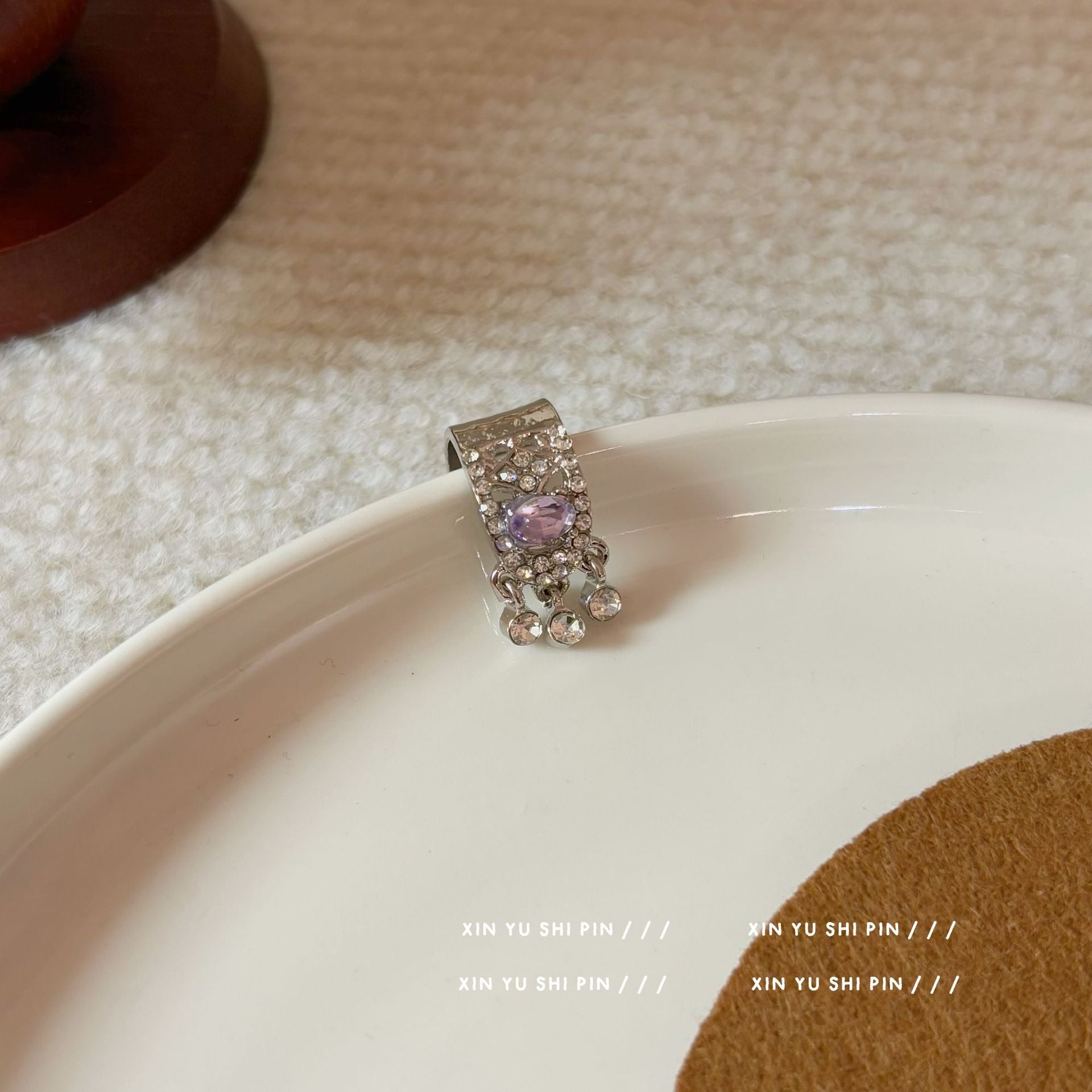 Wholesale Super Flash Purple Zircon Water Drop Tail Ring