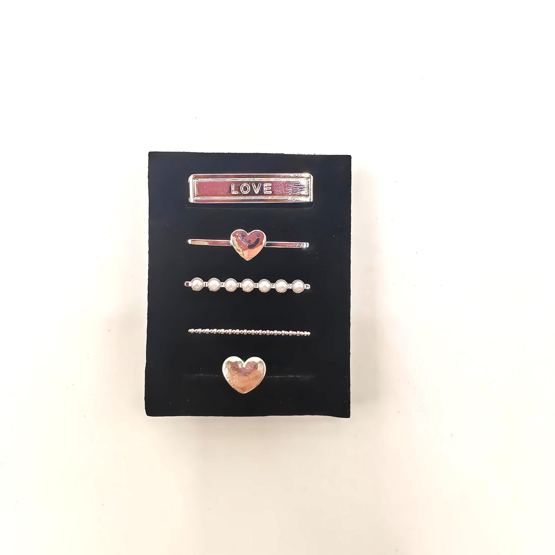 Wholesale Gold Love Themed Band Charms Set Of 5 For Everyday Wear Fashion Jewelry Accessory