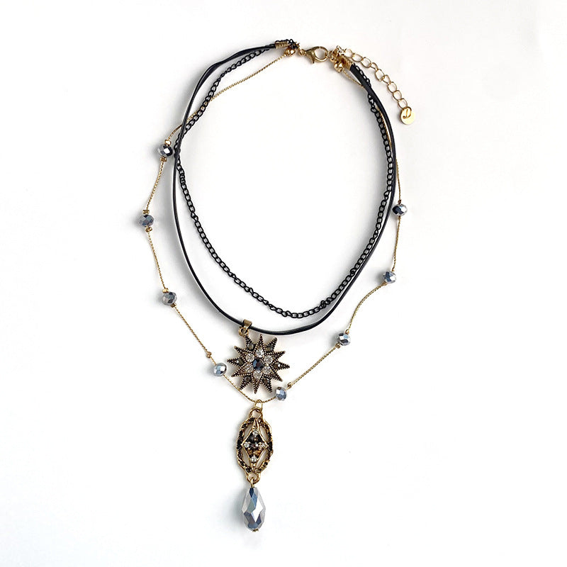 Wholesale Retro Bohemian Layered Collarbone Necklace Alloy Electroplated Boutique Resale Jewelry Accessory