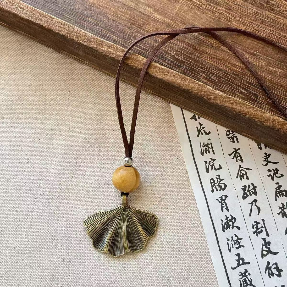 Wholesale Chinese Zen Wooden Pendant Necklace - Fashion Decorative Accent for Hanfu,  Gift Boutique Resale