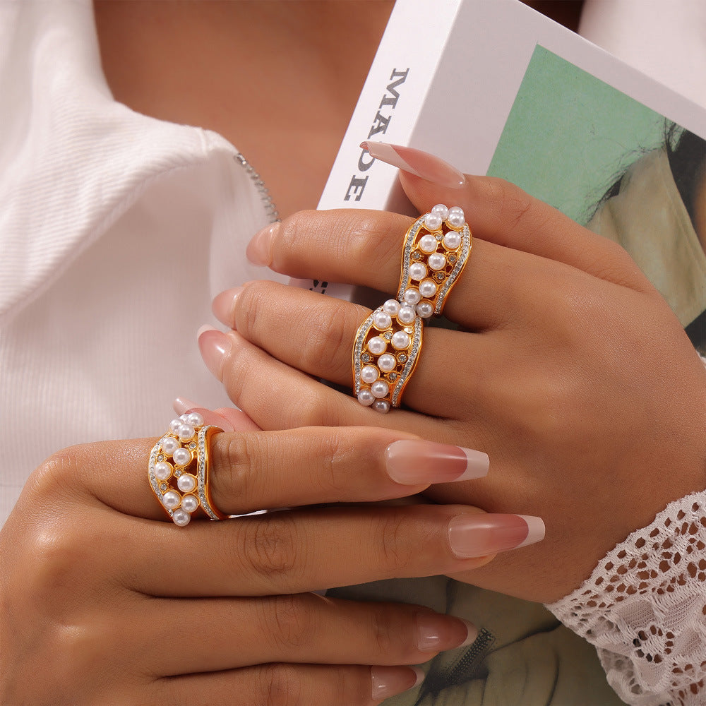 Wholesale Micro-inlaid Zircon Bead Titanium Steel Ring