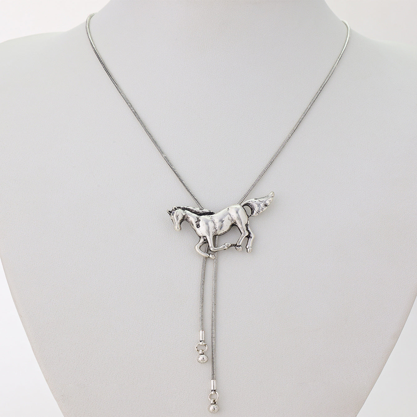 Wholesale Retro Western Cowboy Hat Pendant Layering Necklace For Women Fashion Jewelry Gift