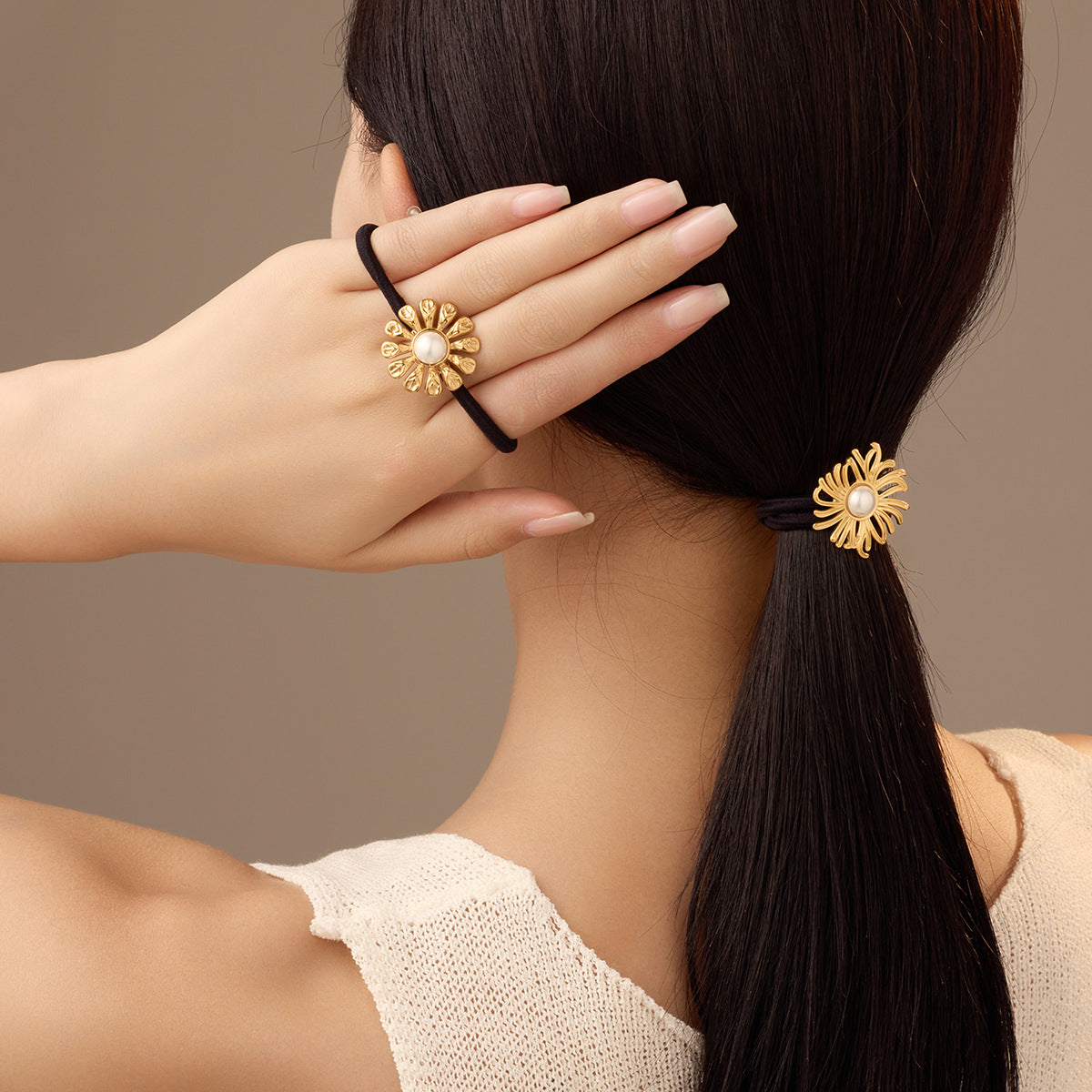 Wholesale Retro Titanium Steel Sunflower with Pearl Hair Scrunchies