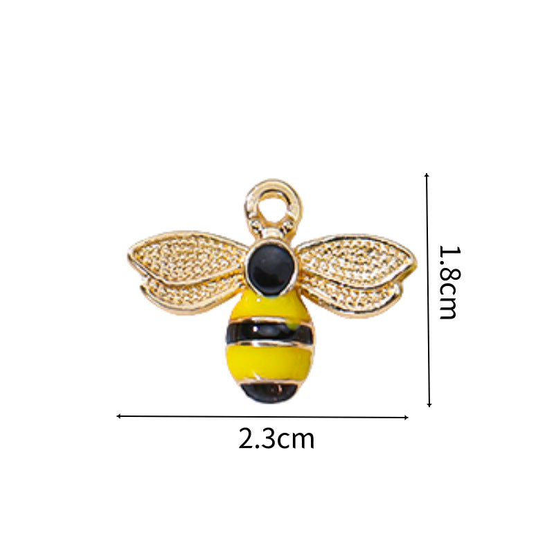 Wholesale 10pcs/pack  Alloy Oil Dripping Cartoon Bee Animal DIY Earrings Keychain Pendant Jewelry Accessories Bag Pendant
