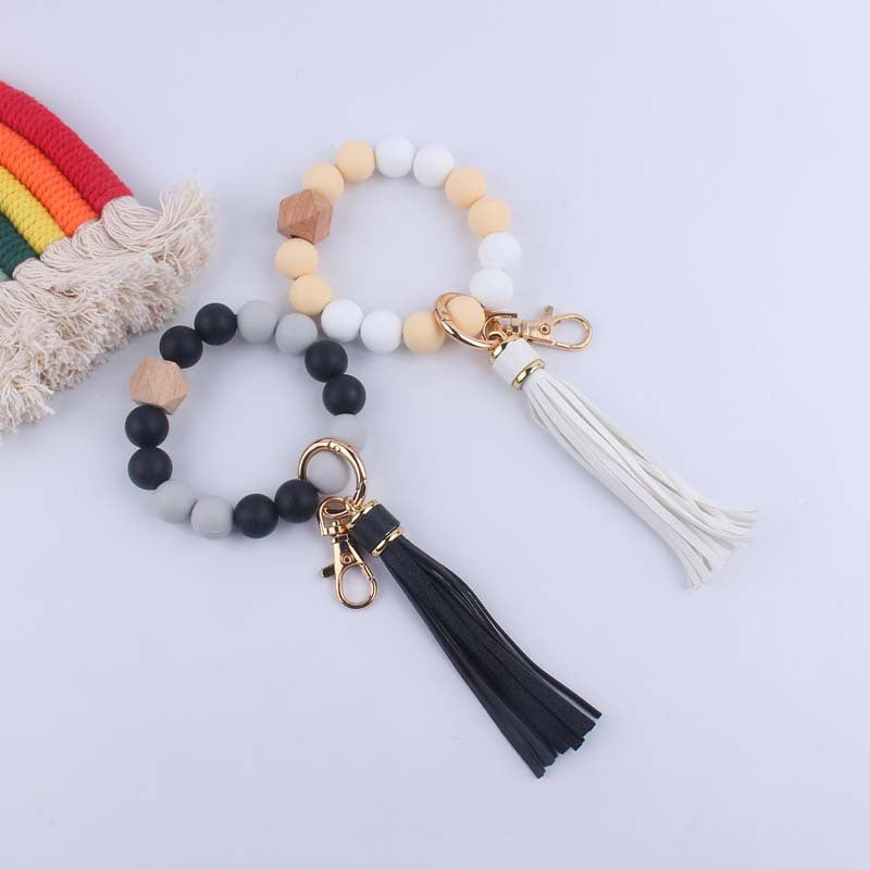 Wholesale Food grade silicone beaded bracelet keychain accessories