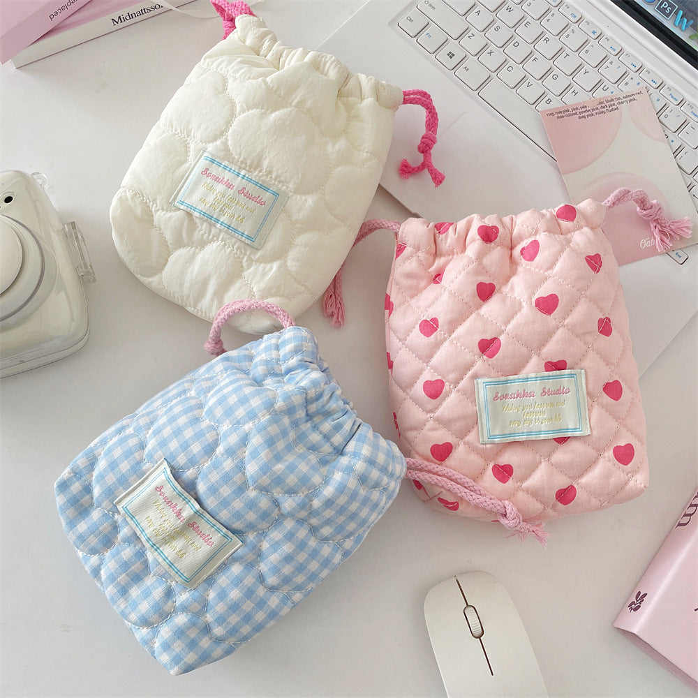 Wholesale Stylish Quilted Pink Heart Camera Pouch Soft Padded Storage Bag For CCD Polaroid Travel