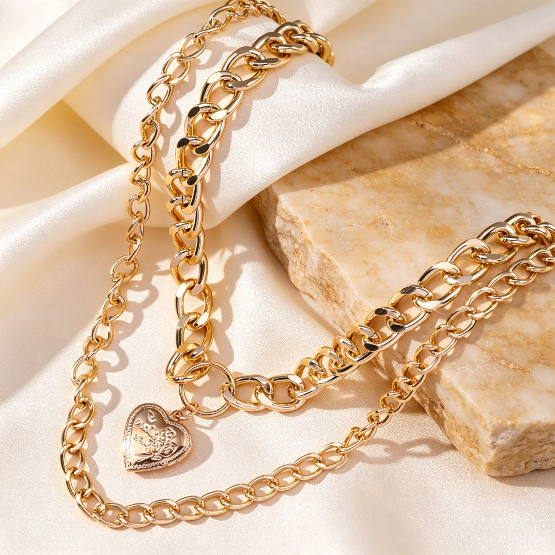 Wholesale Two Tone Metal Double Chain Necklace Heart Pendant Chic Layering Fashion Accessory Boutique Resale