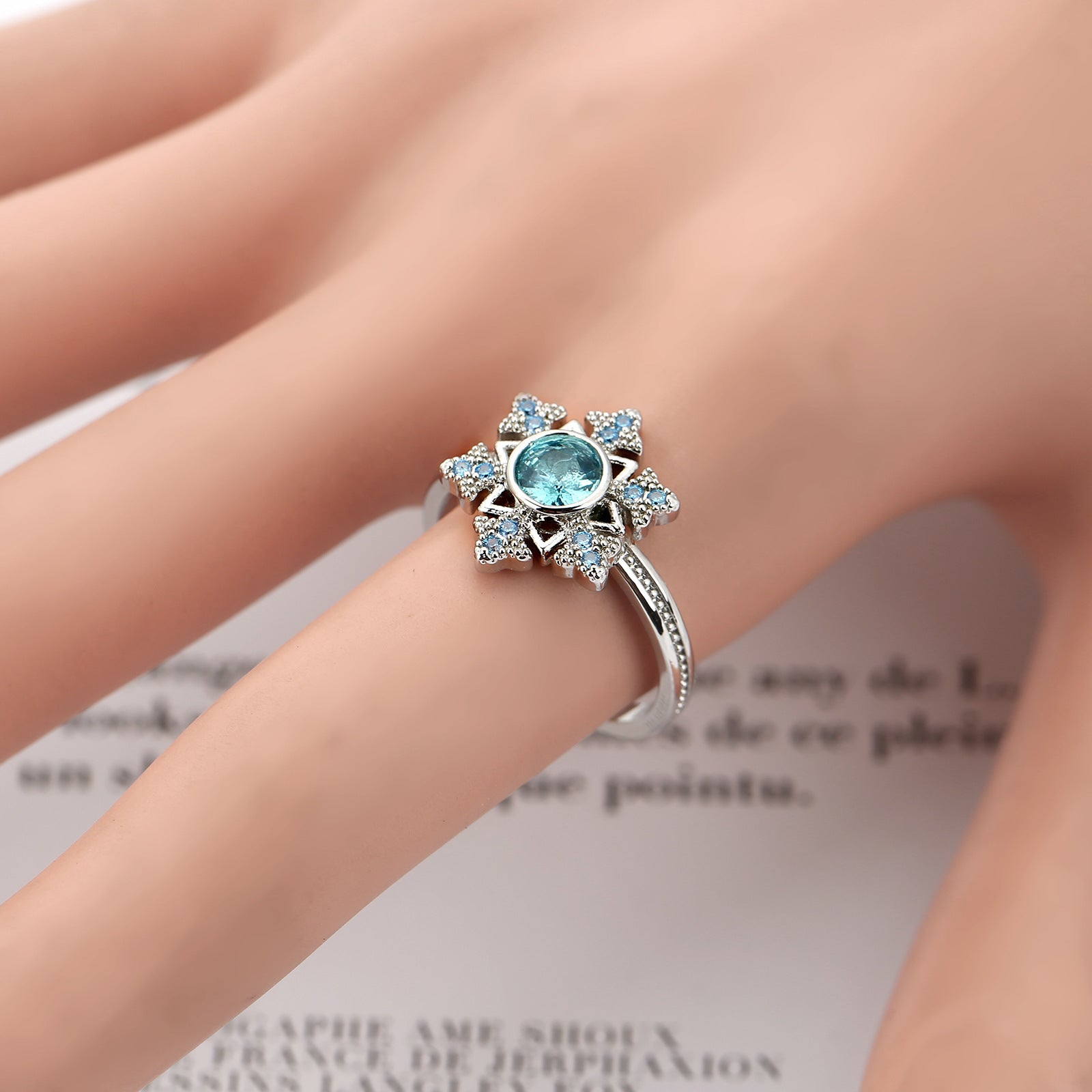 Wholesale Micro-Inlaid Zirconia Sapphire Snowflake Hollow Open Ring