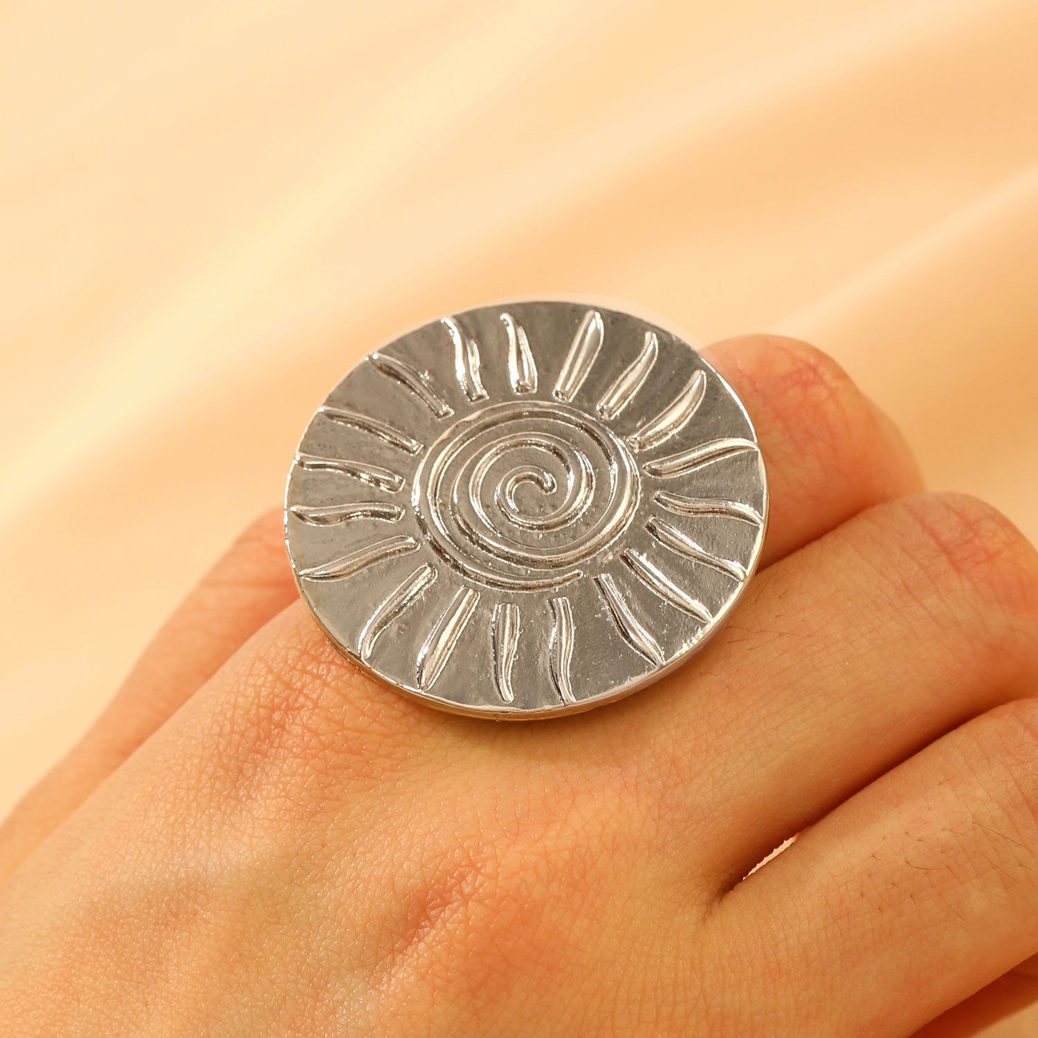 Wholesale Exaggerated Punk   Irregular Hollow Finger Ring