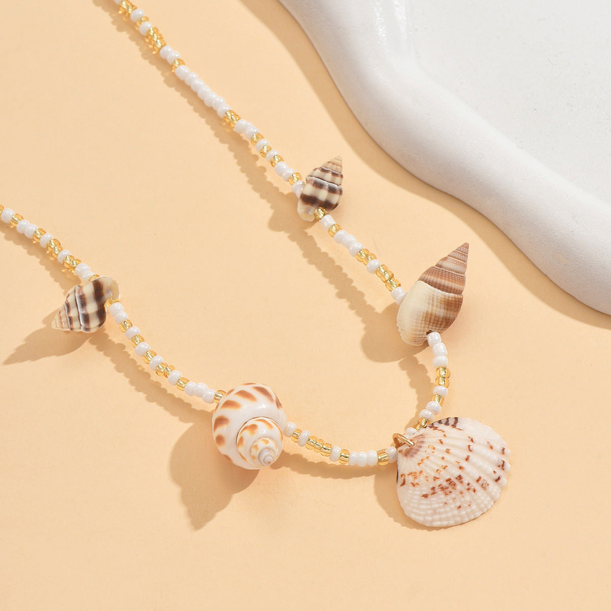 Wholesale Summer casual ocean resort style seashell necklace