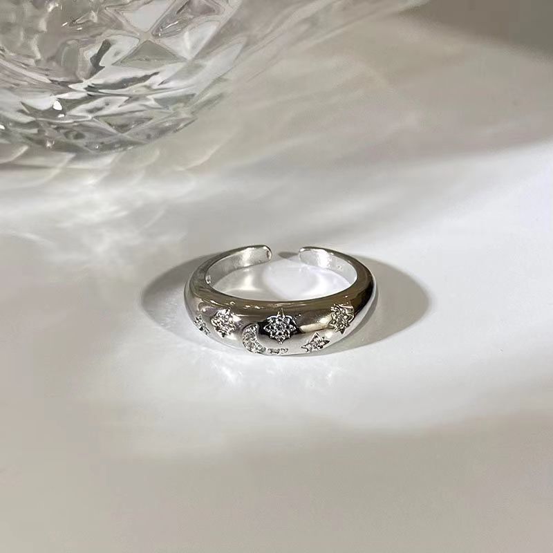 Wholesale Minimalist Silver Zircon Cross Ring Trendy Women S Fashion Accessory For Everyday Wear Or Boutique Resale