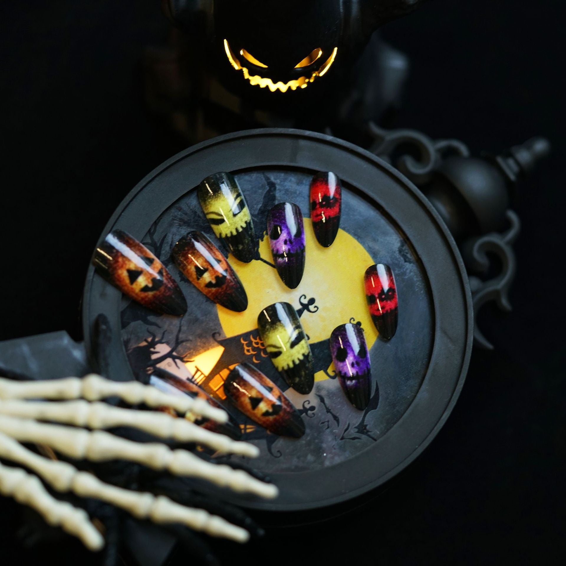 Wholesale 24 Pieces/ box  Cute Ghost Face Nails Kits Nail Stickers