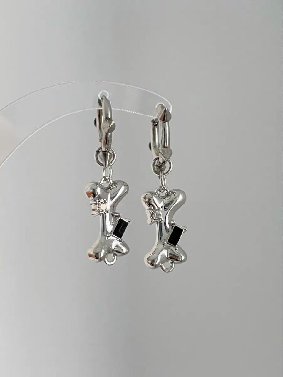 Wholesale Stainless Steel Punk Bone Rivet Earrings