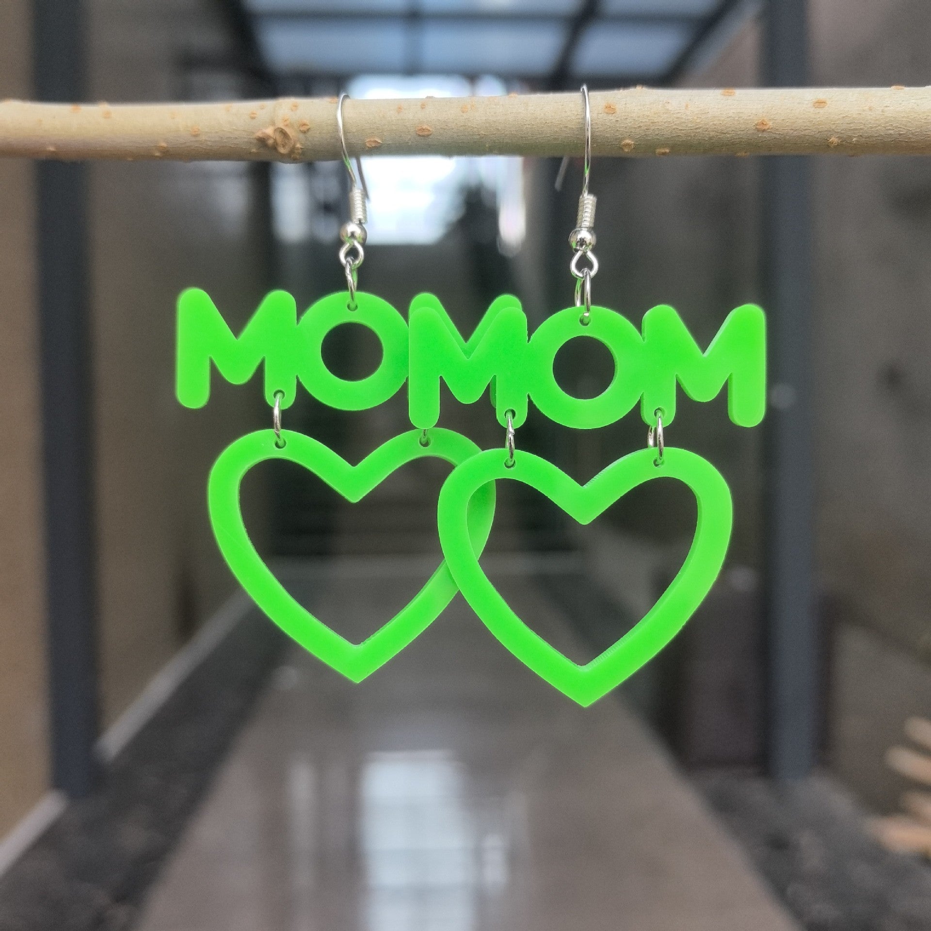 Wholesale Mothers Day MOM Acrylic Hollow Love Heart Letter Earrings