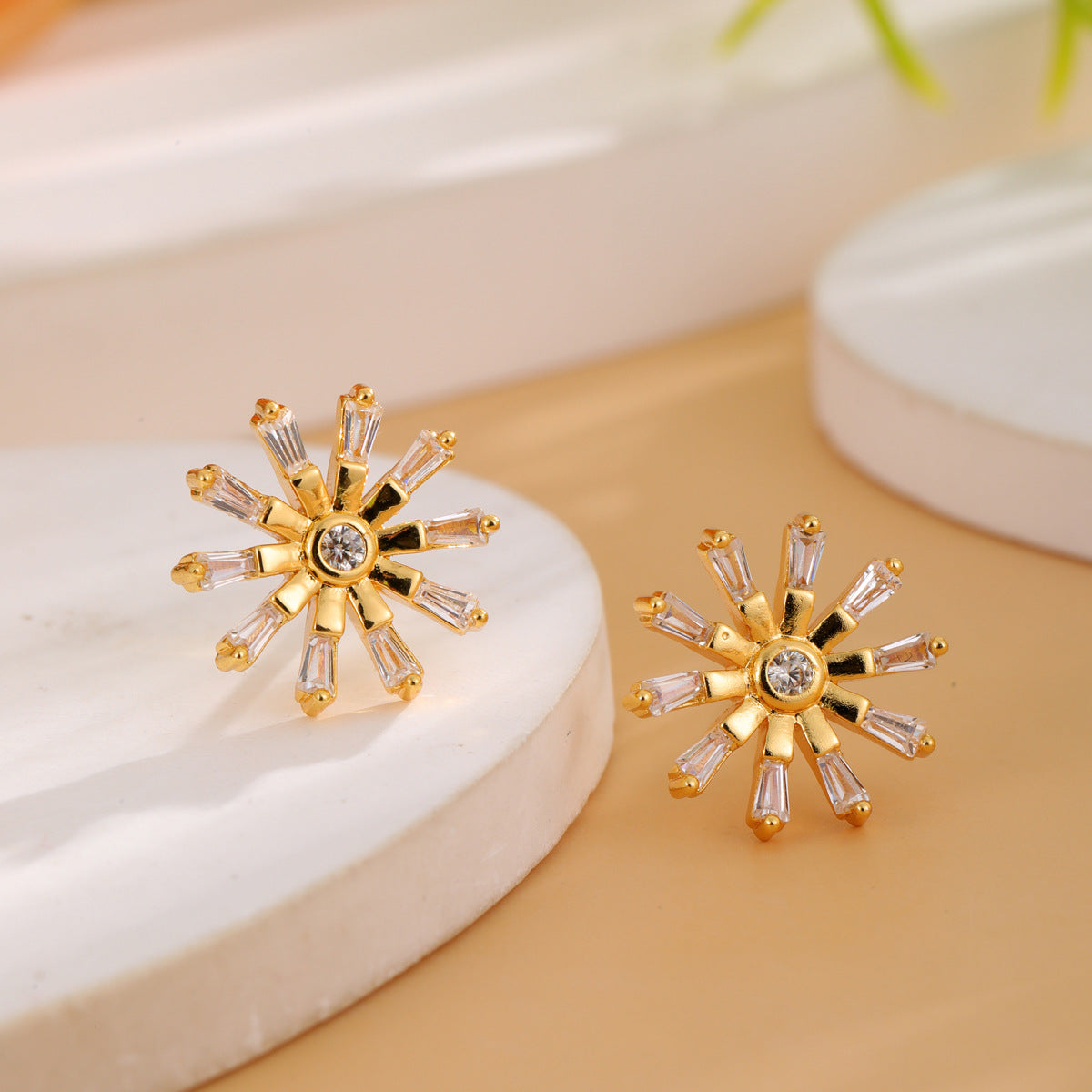 Wholesale Stainless Steel  Petal Diamond Full Diamond Flash Light Luxury Earrings