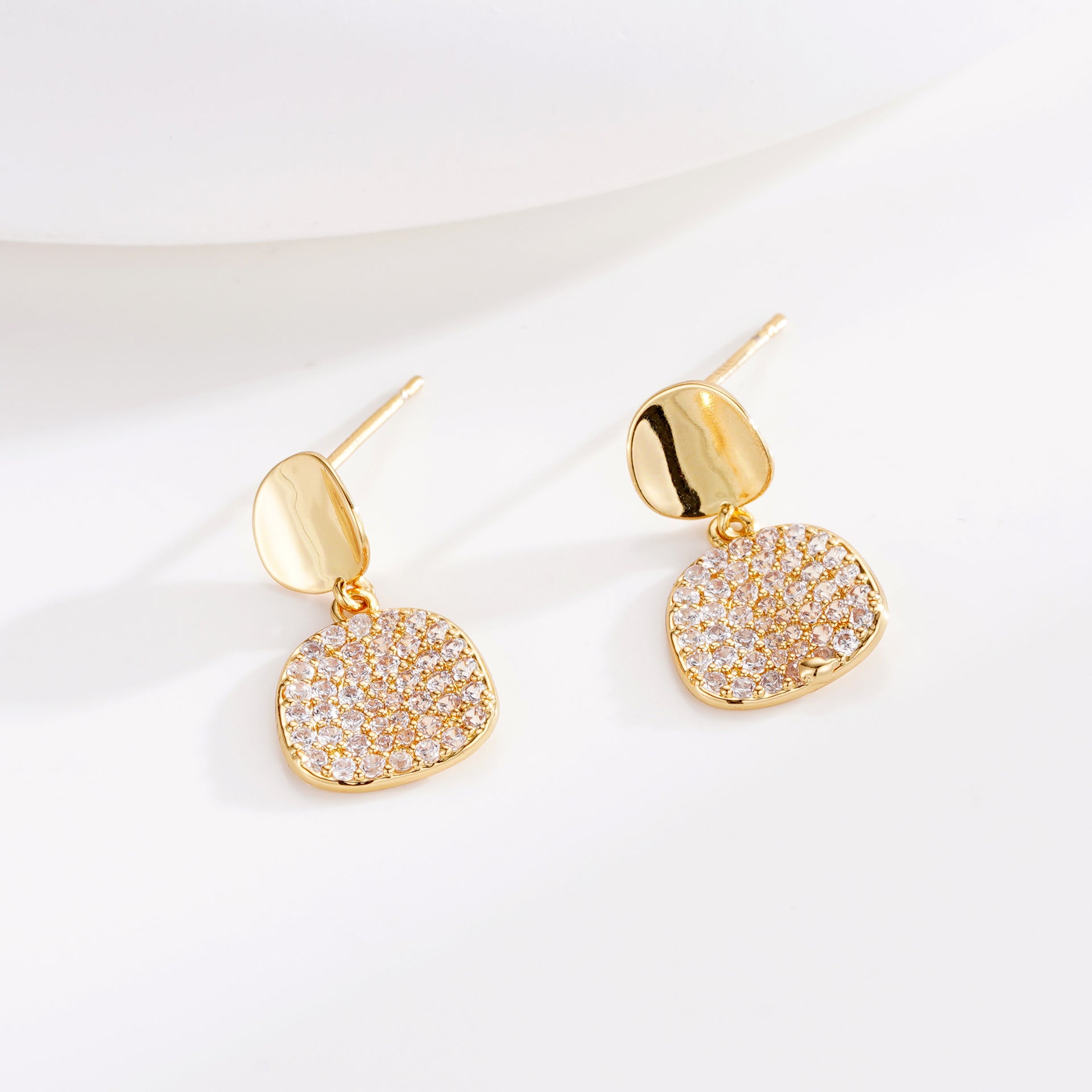 Wholesale Copper Plated Real Gold Inlaid Zircon Silver Needle Earrings