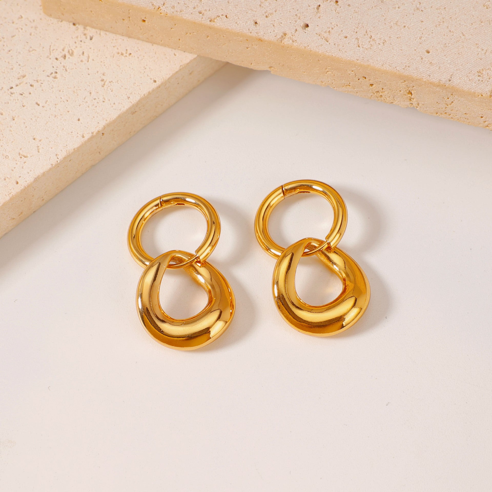 Wholesale Luxury Stainless Steel Heart and Flower Earrings