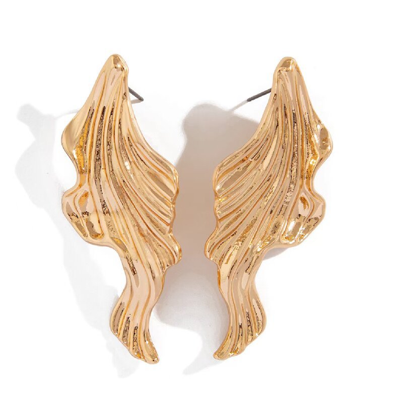 Wholesale Modern Wavy Texture Asymmetrical Earrings - Trendy Plastic Resin Jewelry for Party Wear or Everyday Boutique Resale