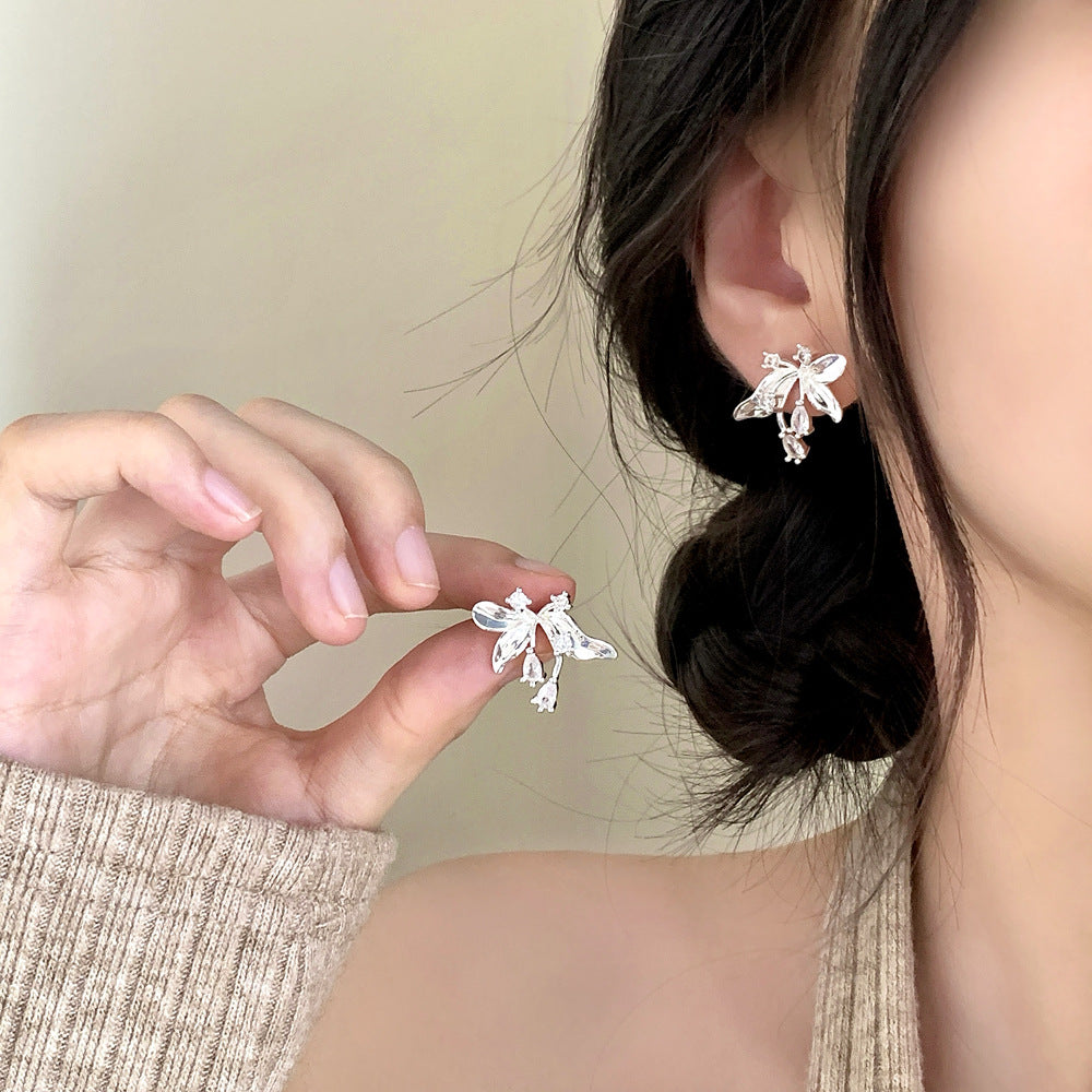 Wholesale Floral Zirconia Petal Earrings Elegant Fashion Jewelry Accessory for Boutique Resale