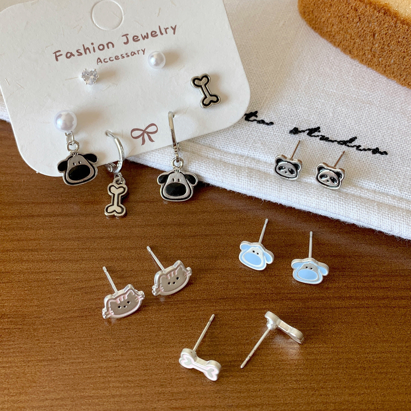 Wholesale Silver Cat Fishing Earrings Silver Needle,   Cartoon Oil Drop Puppy Design Stud Earrings