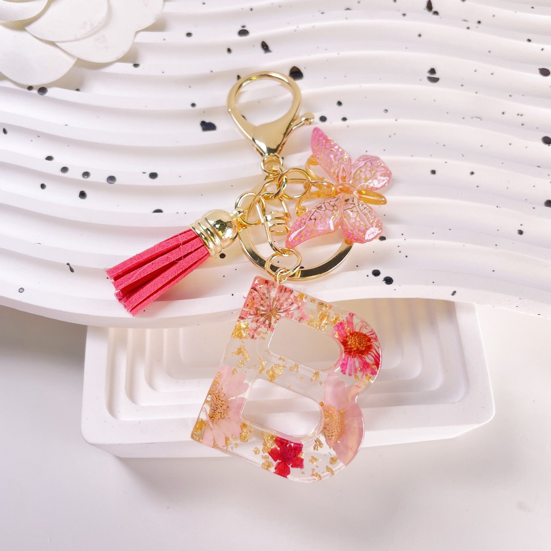 Wholesale Pink Daisy Letter Keychains Butterfly Tassel Keychain ACC-KC-Jiay001
