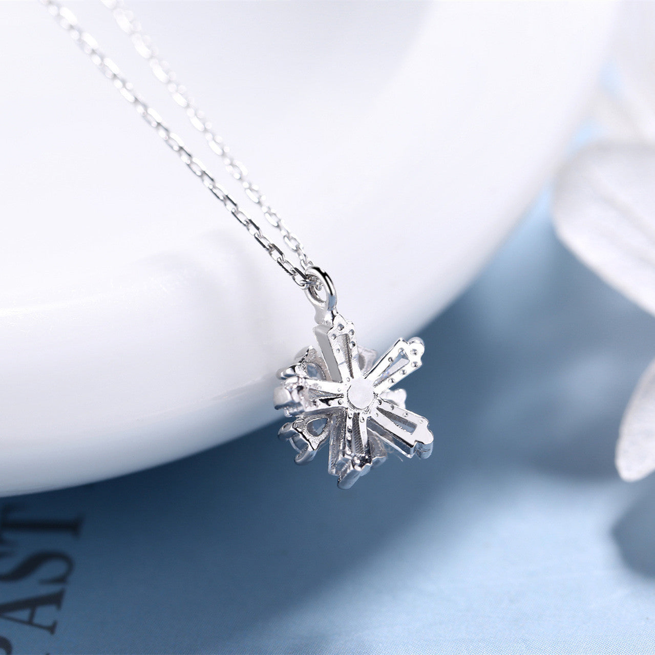Wholesale s925 sterling silver  snowflake necklace
