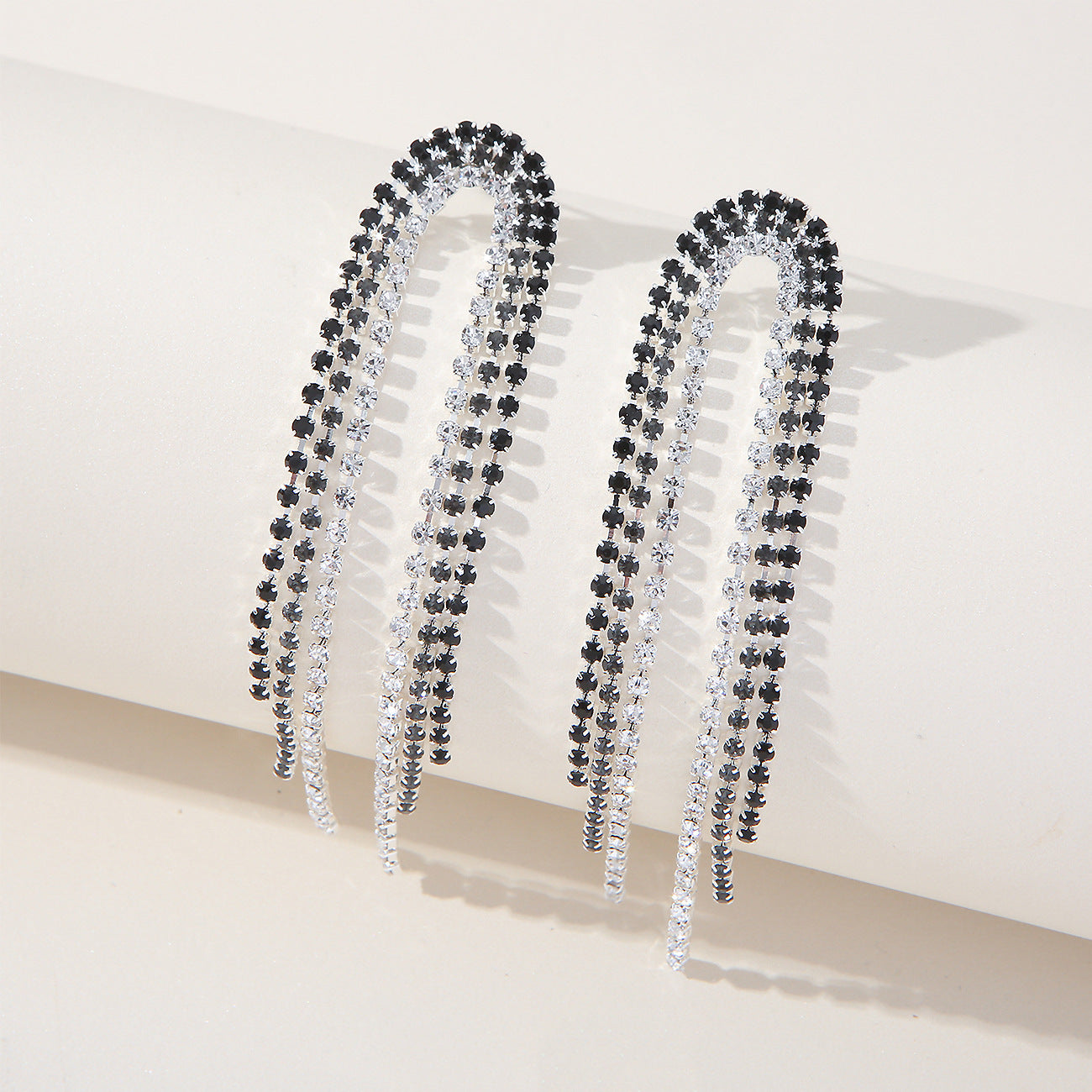 Wholesale 925 silver needle diamond-set U-shaped long tassel earrings