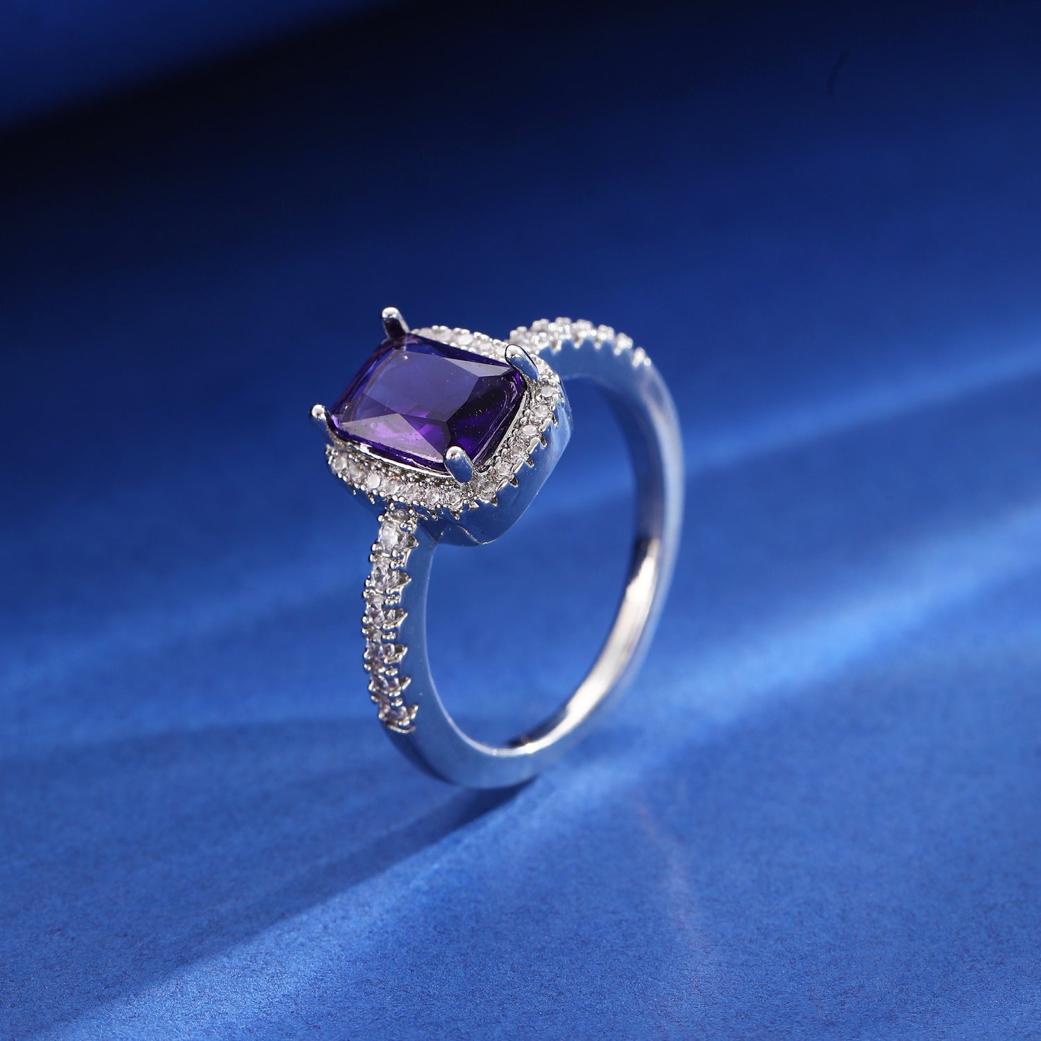 Wholesale color love zircon diamond ring