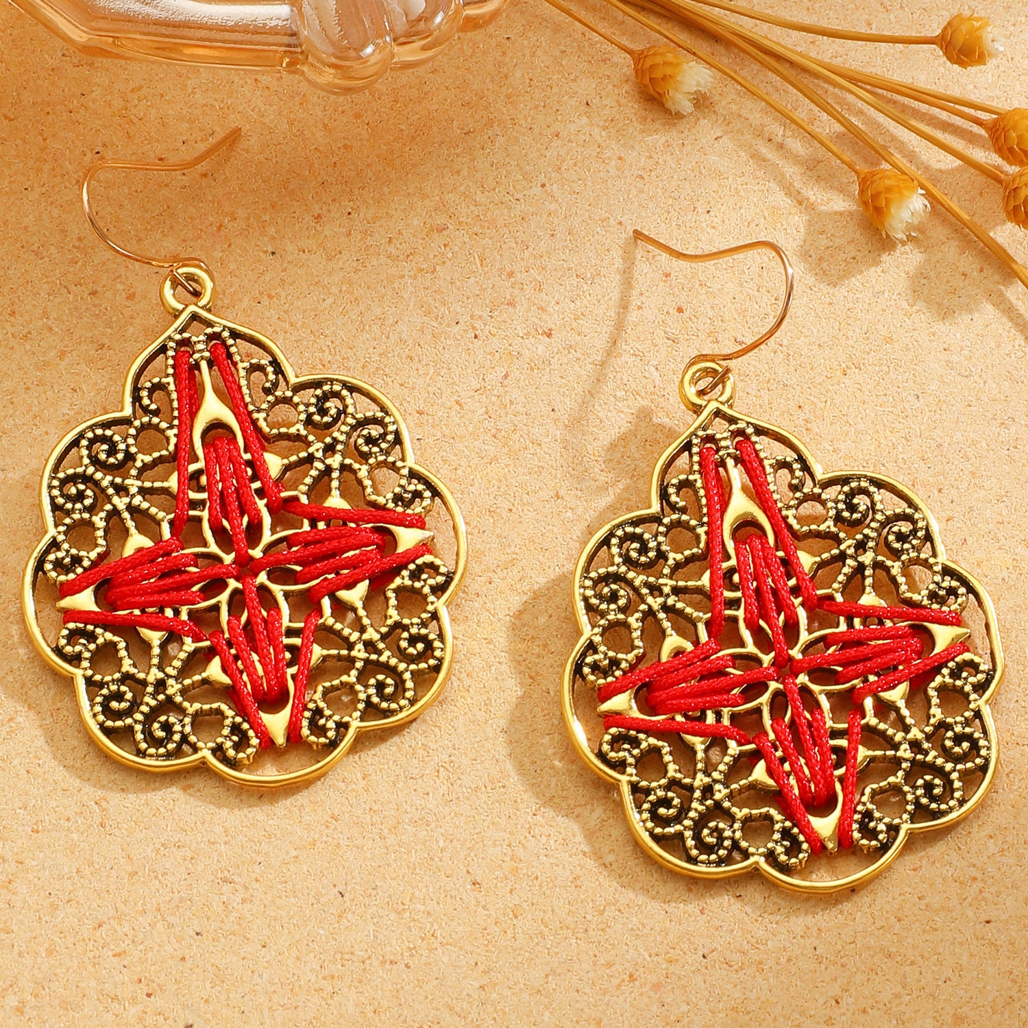 Wholesale Retro Bohemian Ethnic Hollow Out Heart Bronze Alloy Earrings Fashion Jewelry Accessory Gift Boutique Resale