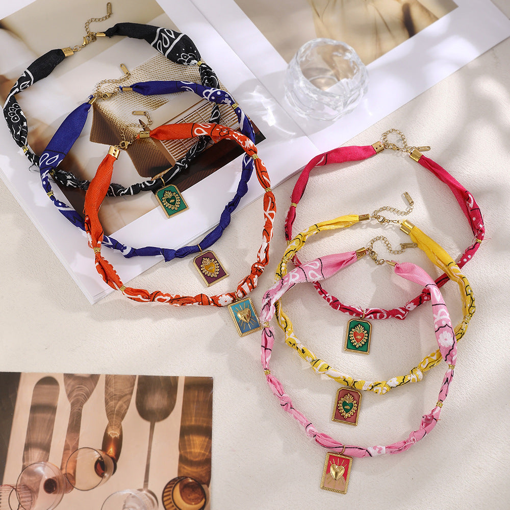 Wholesale titanium steel leopard print fabric necklace