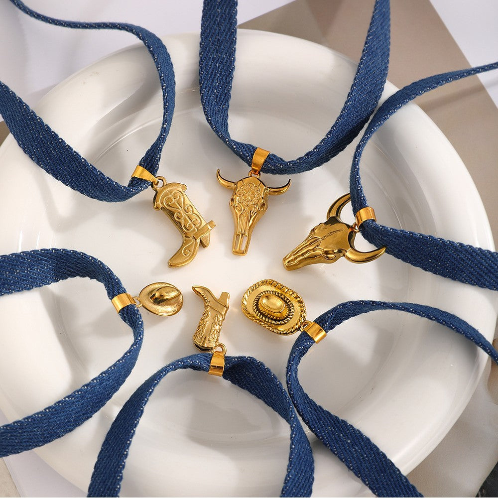 Wholesale retro gothic short velvet bull head pendant necklace