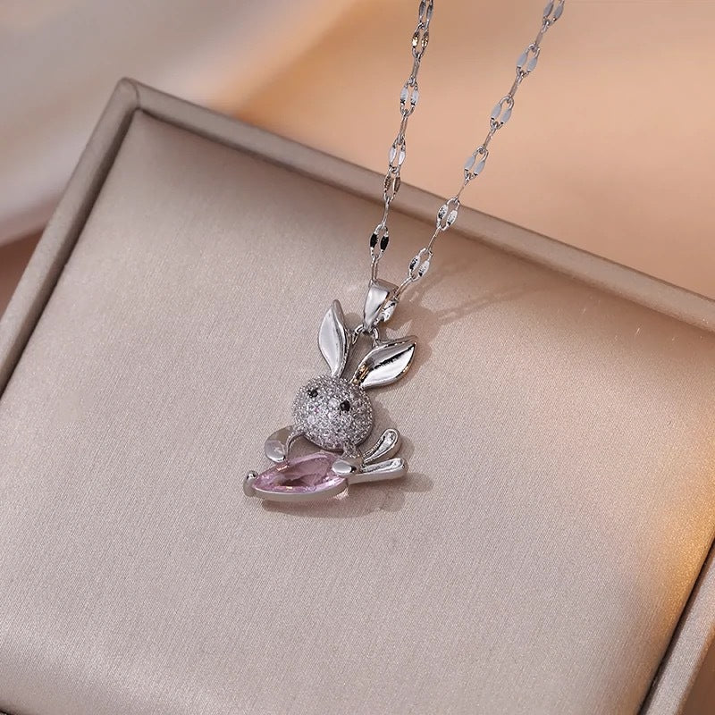 Wholesale titanium steel rabbit light luxury clavicle necklace