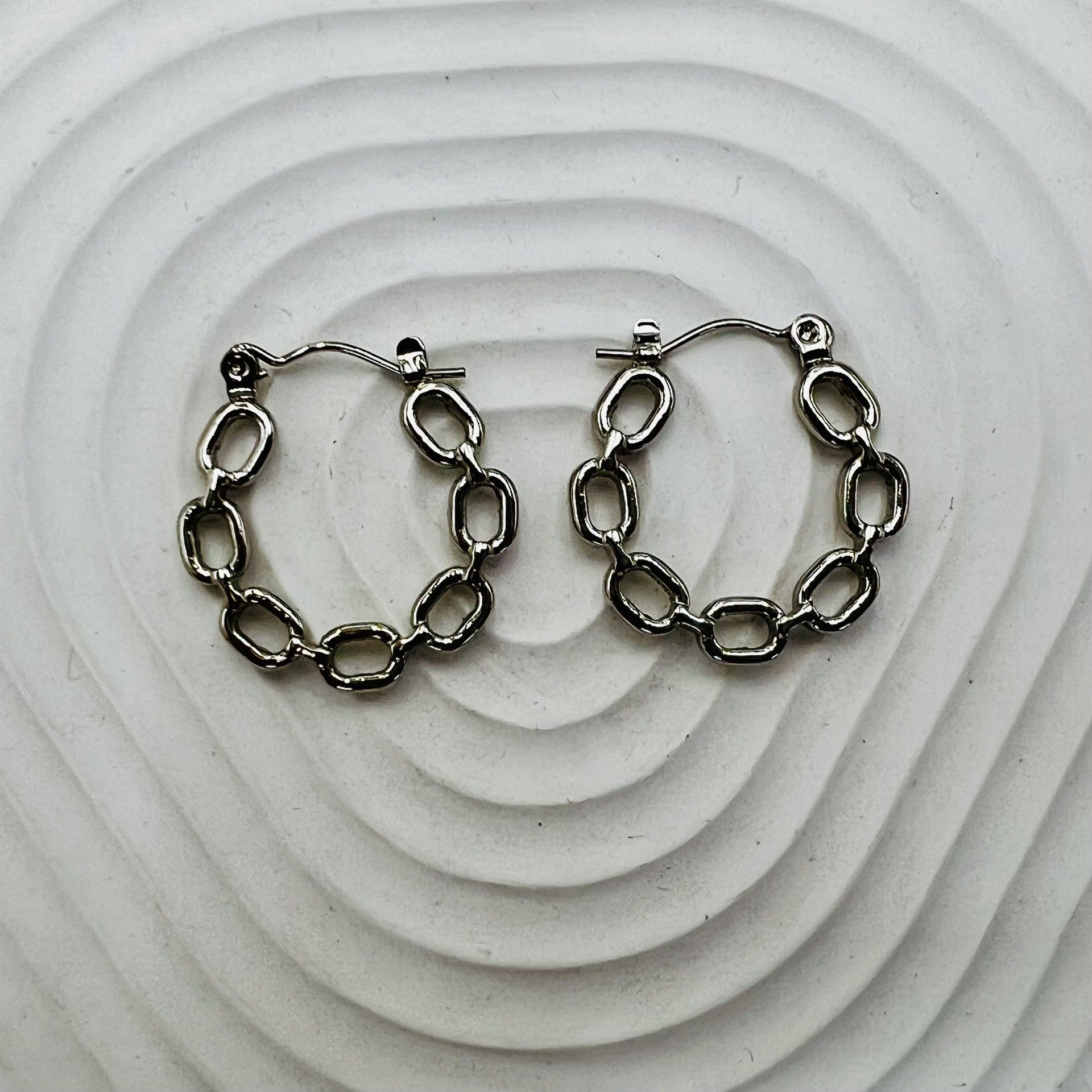 dxx-img:b70780db08c5c22149278da192b2c7c3,ACC-ES-6119958976525-M5