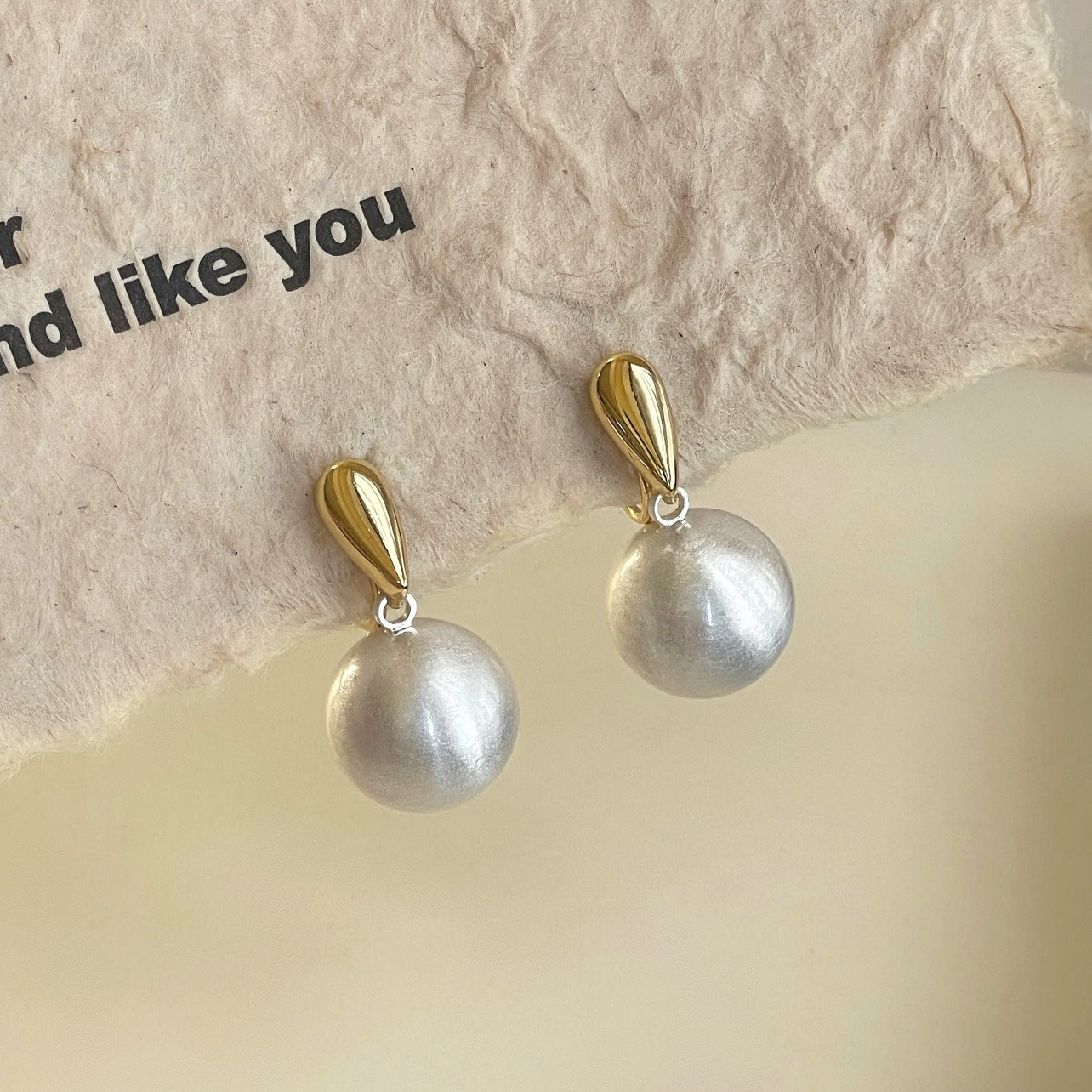 Wholesale Korean Style Golden Water Drop and Silver Ball Pendant Earrings Fashion Accessory for Boutique Resale