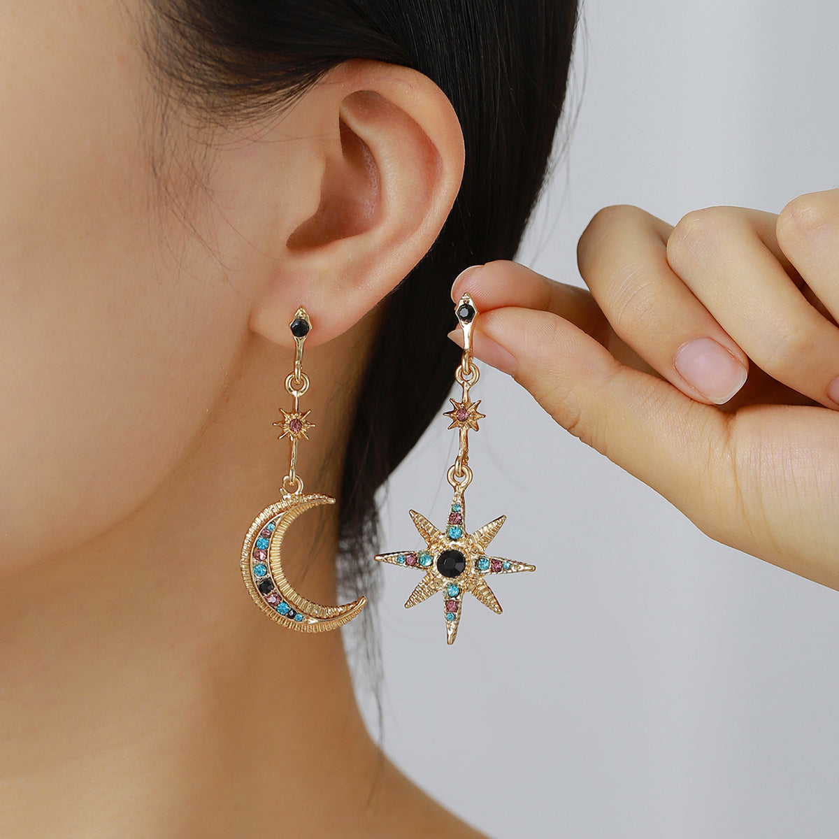 Wholesale Bohemian Asymmetric Earrings with Sun Moon Design,  Chic Jewelry Accessory for Everyday Wear