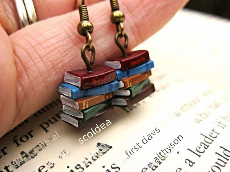 Wholesale retro library a pile of book earrings