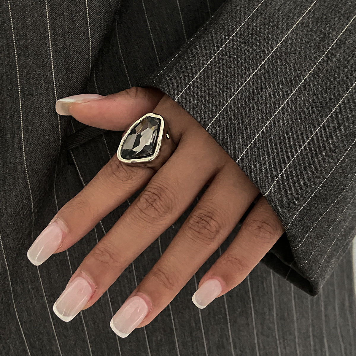 Wholesale acrylic black diamond ring