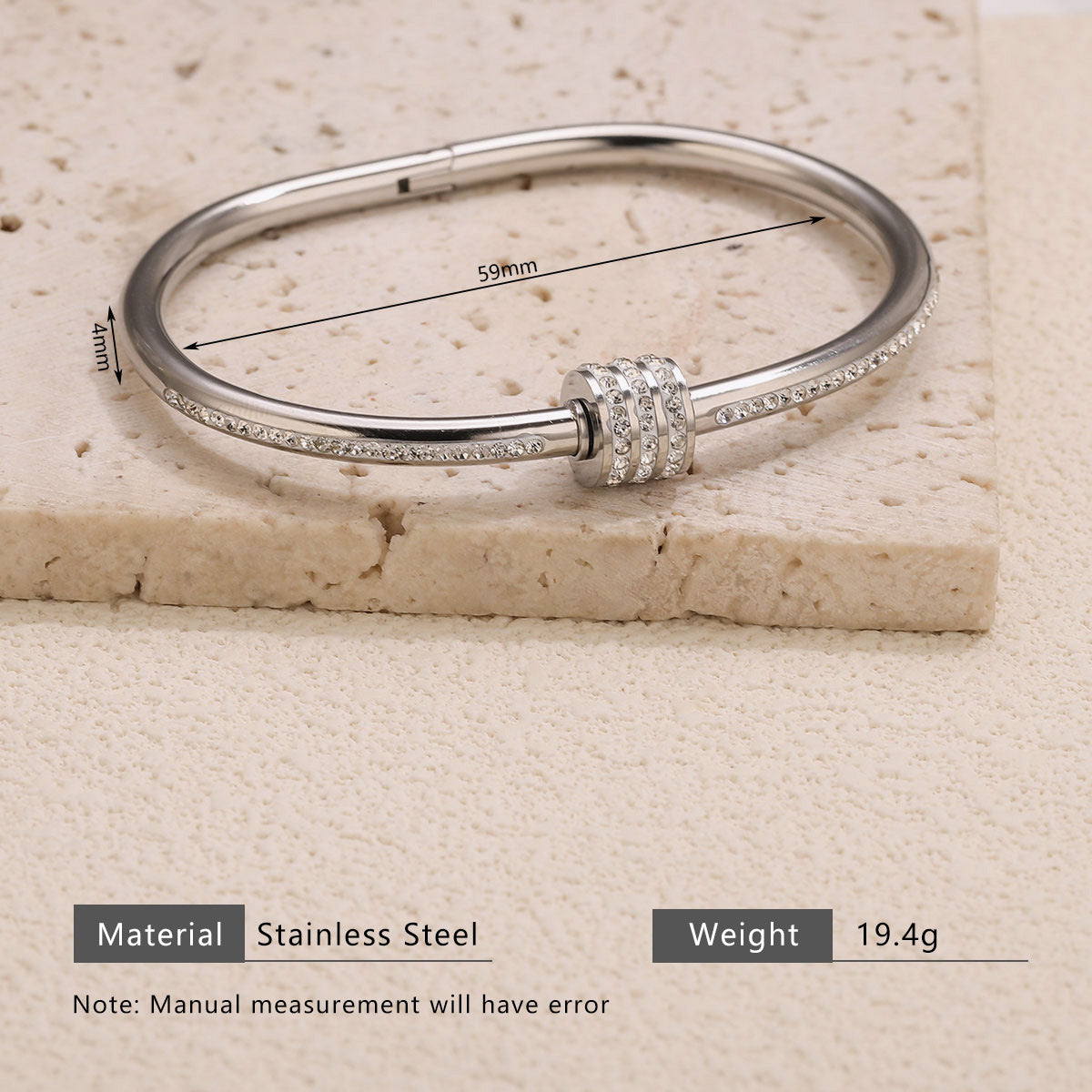 Wholesale Light Luxury  Bracelet for Women 18K Titanium Steel Color Retention