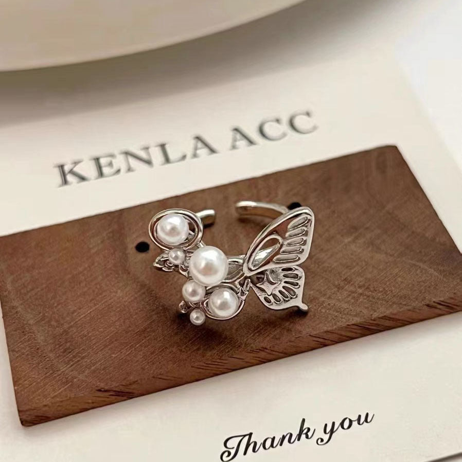 Wholesale Chic Pearl Butterfly Design Ring Adjustable Zinc Alloy Jewelry Accessory For Women