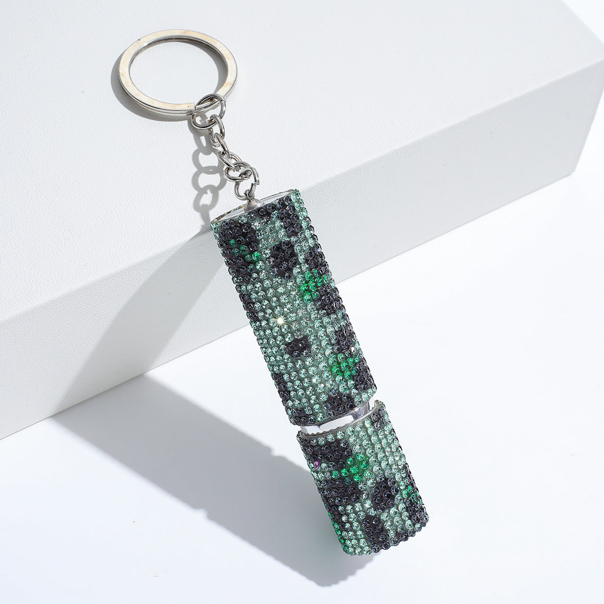 Wholesale colorful leopard print rhinestone perfume bottle portable multifunctional alloy keychain ACC-KC-ZhiYa003