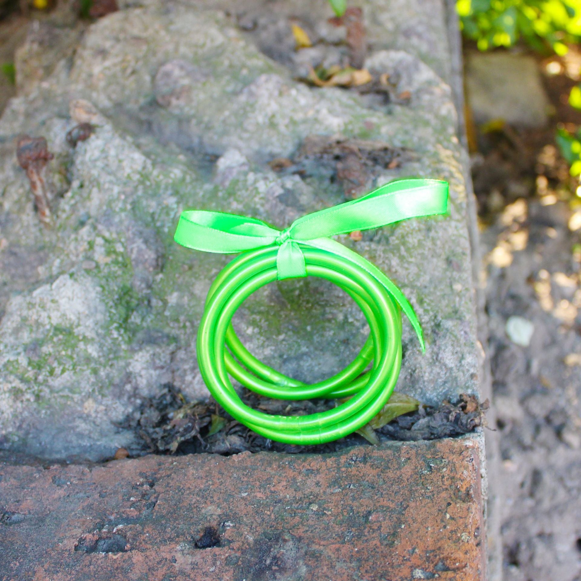 Wholesale Gold Foil Plastic Bracelet Silicone Gold Powder Jelly Bangles ACC-BT-YTian003