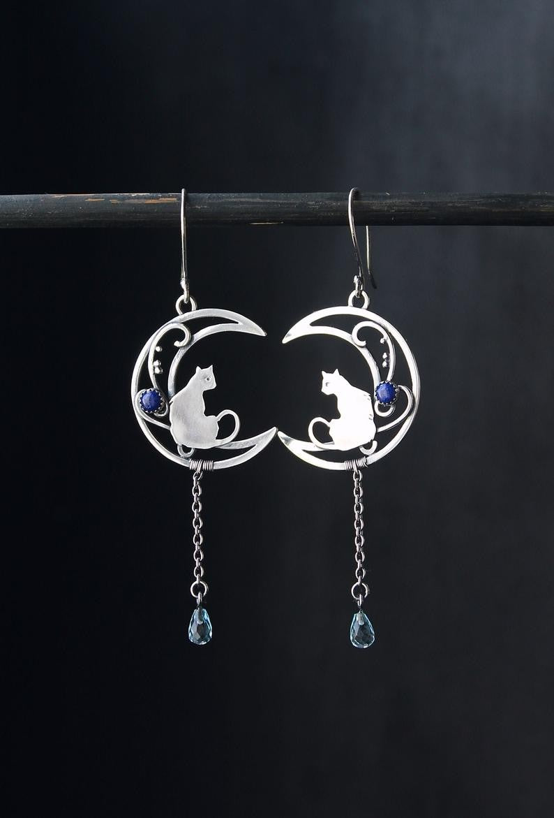 Wholesale Retro Moon Kitten Earrings Vintage Silver Alloy Ear Hooks For Women Jewelry Accessory Gift