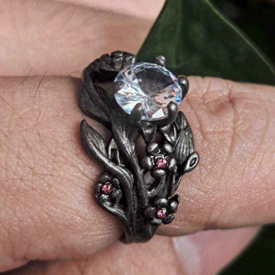 Wholesale Vintage Floral Rhinestone Ring Zinc Alloy Women' s Fashion Jewelry Accessory